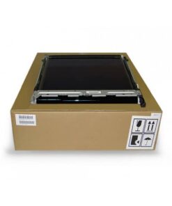 Cutie de transport pentru ecran LCD de laptop, cu etichete de manipulare și cod de bare, protejând produsul în timpul livrării.