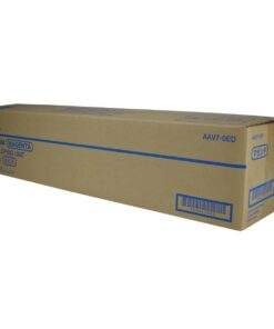 Unitate de dezvoltare DV135M Magenta, ambalaj de carton, compatibilă cu imprimantele de birou, produs de brandul specificat.